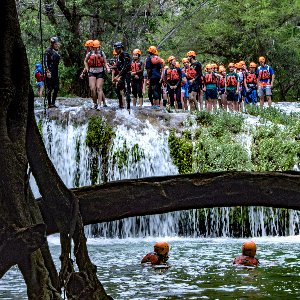 SALTO DE CASCADAS + EL NACIMIENTO DE TANCHIPA
