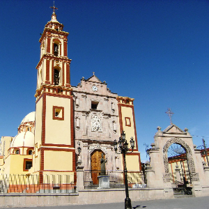 NATURALEZA, HISTORIA Y SABOR 	TLAXQUENSE.​