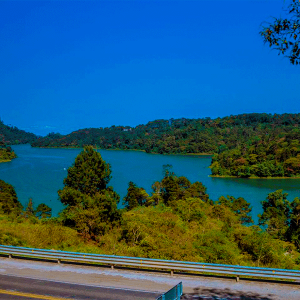 PUEBLEANDO EN LA SIERRA
